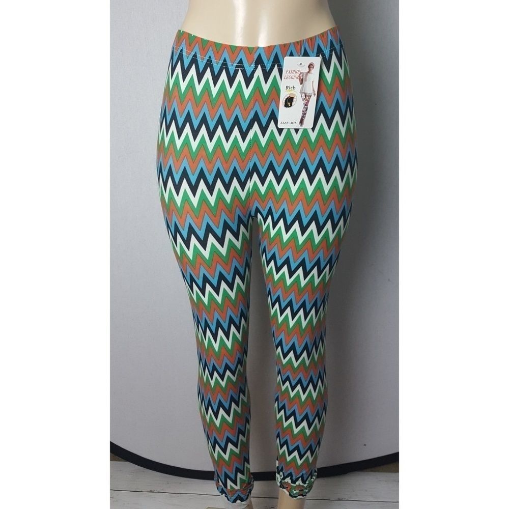 NWT Colorful Fashion Leggings Size M/L Style 2